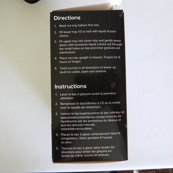 DINE ASIA BRAND TWO 3D SKULL ICE CUBE SILICONE TRAY MAKER MOLD FORMS (USED ONCE - Picture 6 of 12